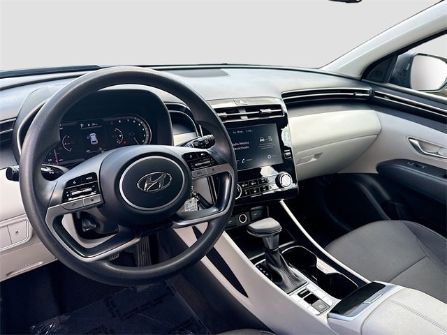 Used 2023 Hyundai Tucson SE image 9