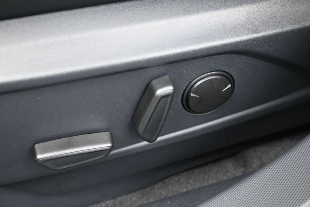 New 2026 Ford Mustang Mach-E Select w/ Comfort Package Lite RWD image 14