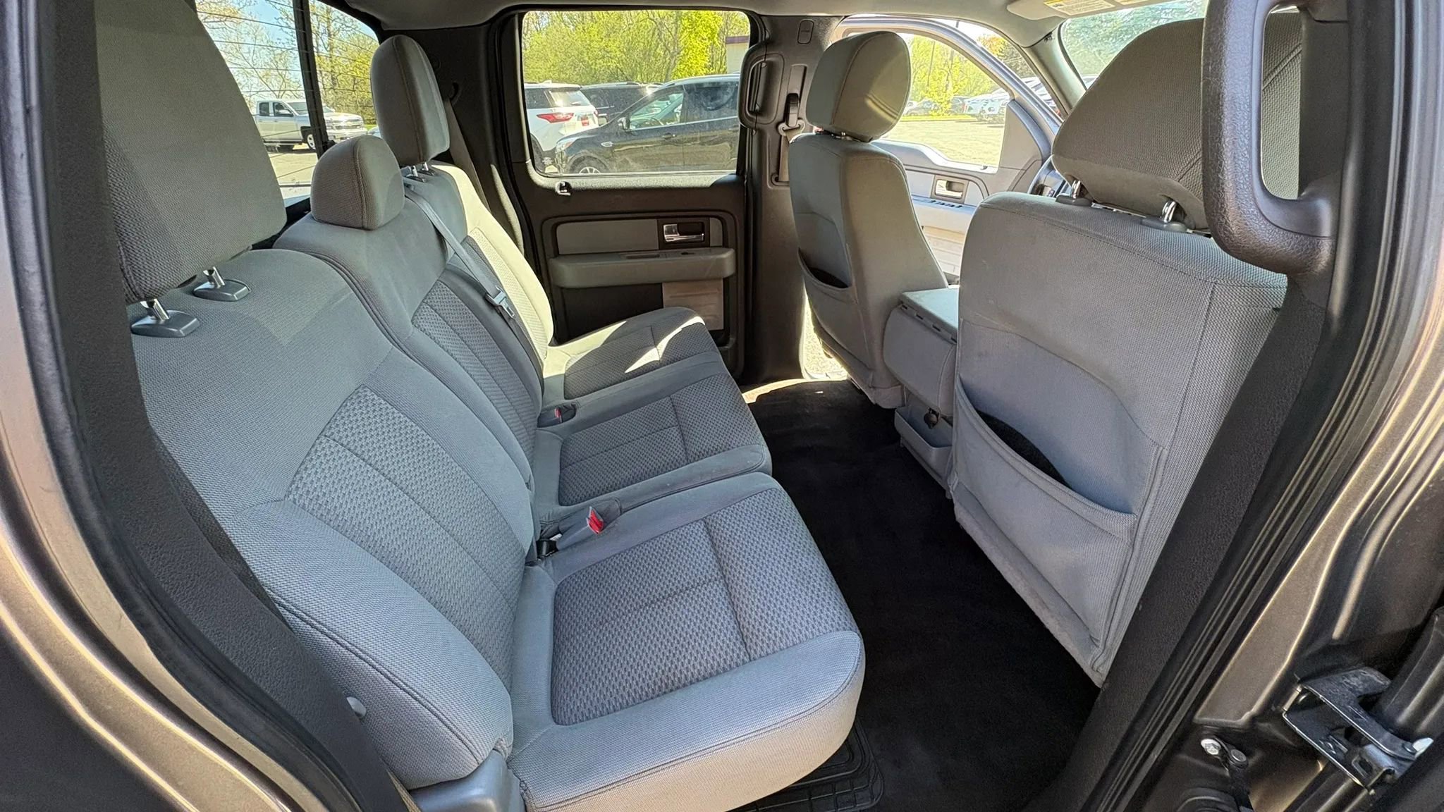 Used 2014 Ford F150 XLT w/ Equipment Group 302A Luxury AWD/4WD image 29