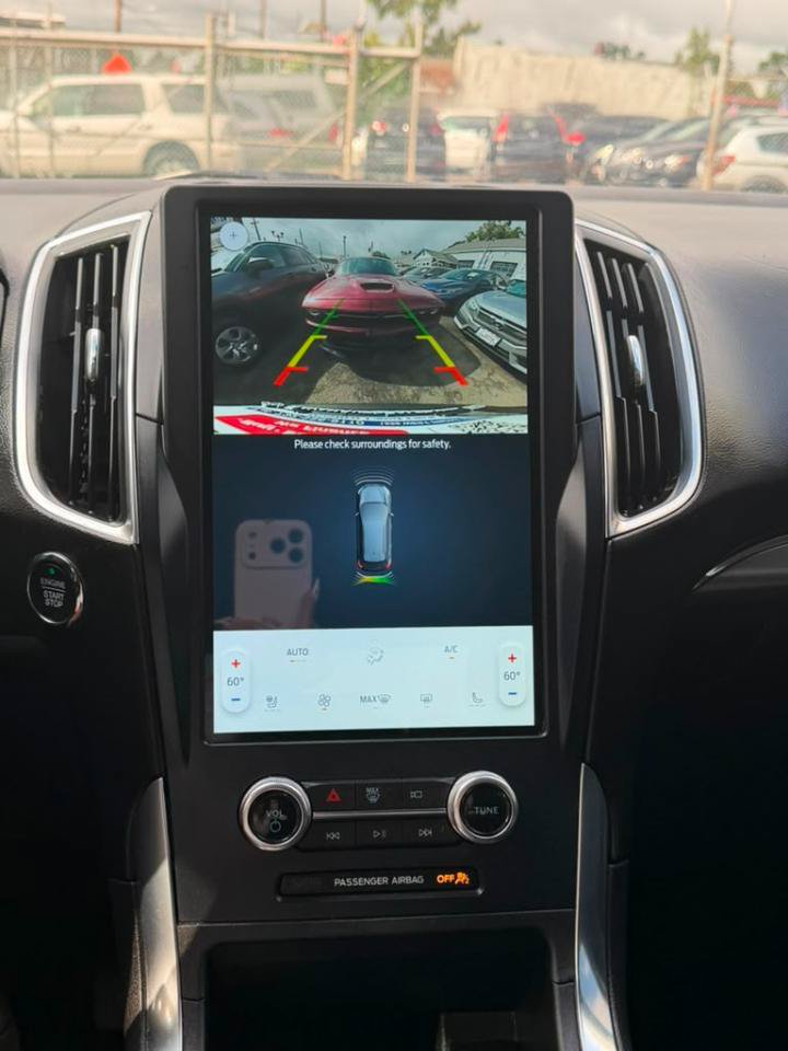 Used 2023 Ford Edge Titanium AWD/4WD image 25