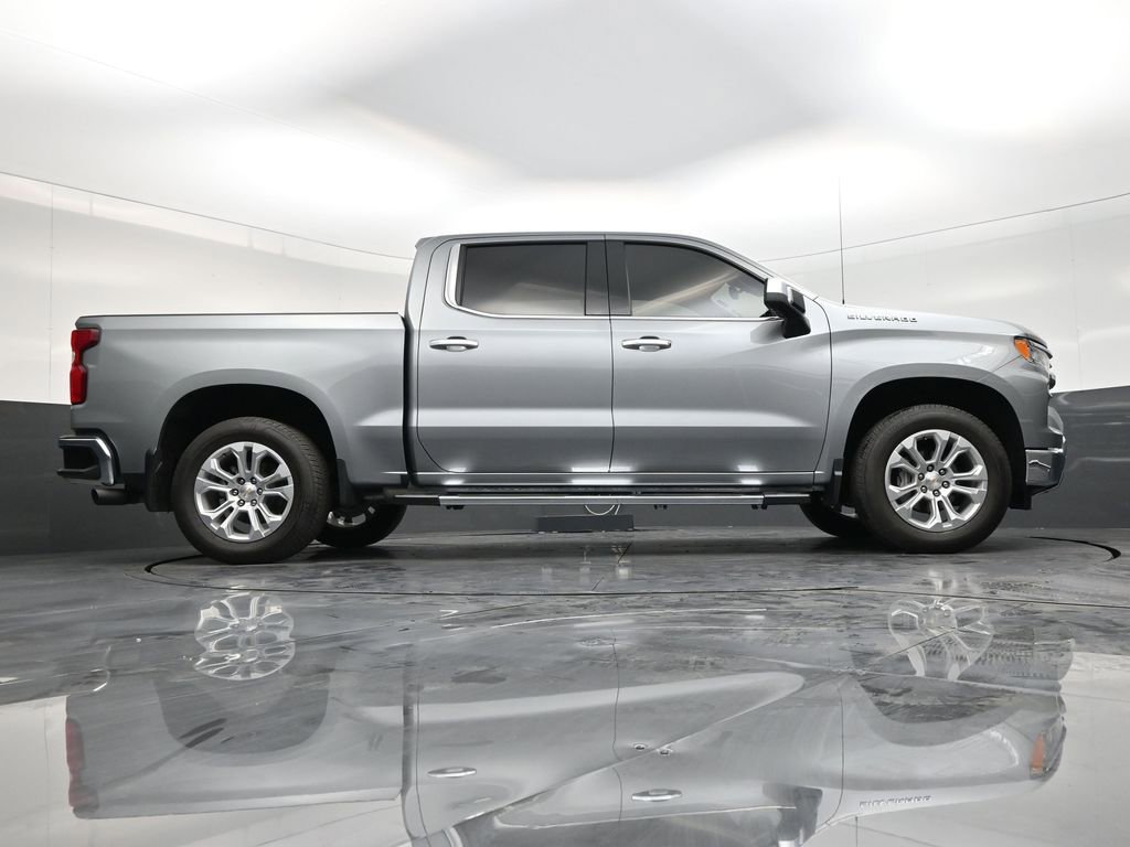 Used 2025 Chevrolet Silverado 1500 LTZ w/ Technology Package image 26