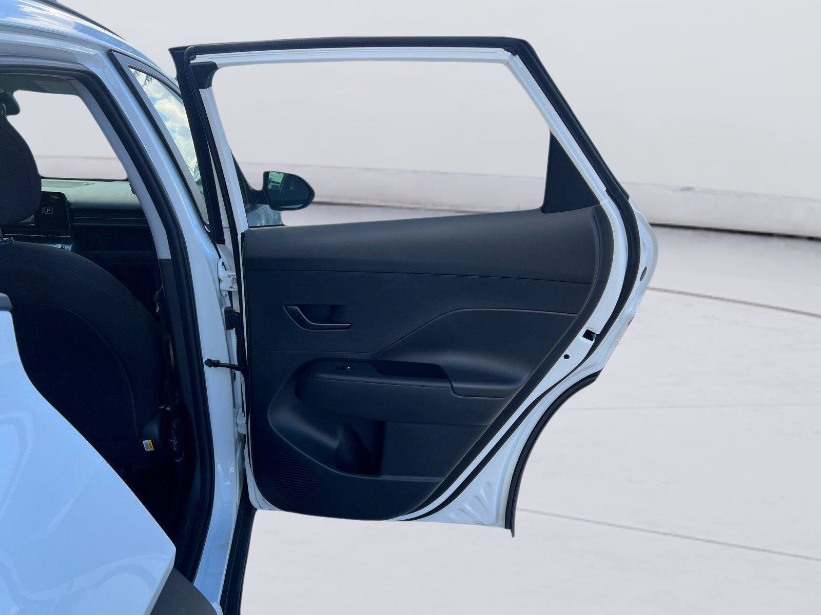 New 2026 Hyundai Kona SEL Sport FWD image 12