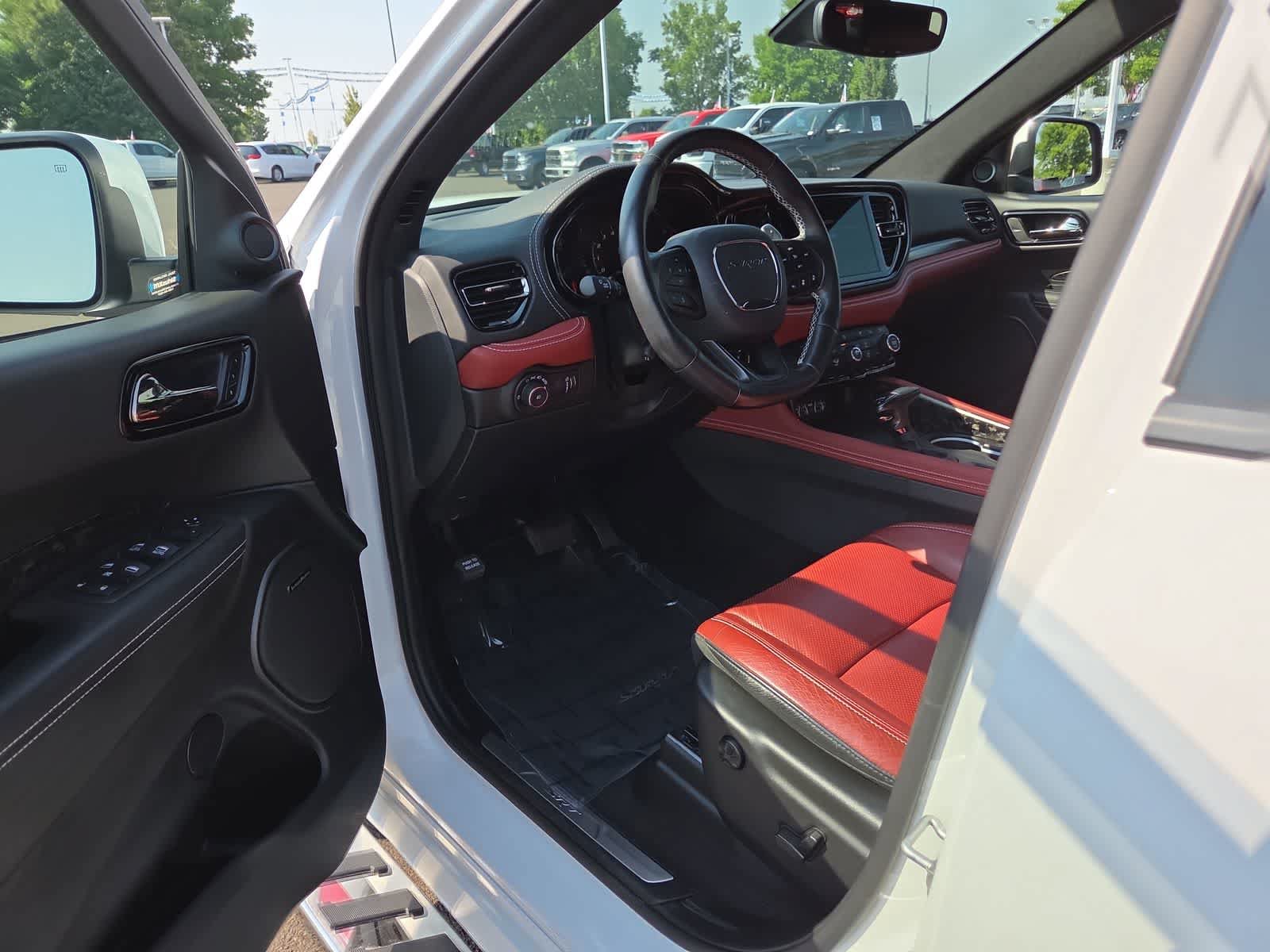 Used 2022 Dodge Durango SRT w/ Premium Interior Group AWD/4WD image 10