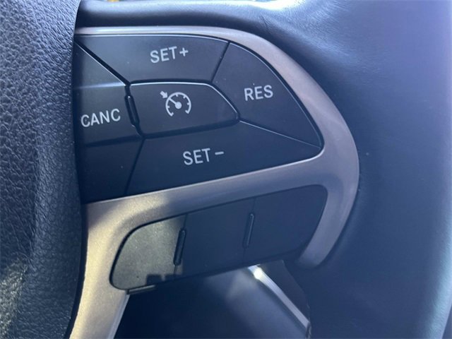 Used 2016 Jeep Grand Cherokee Overland image 28