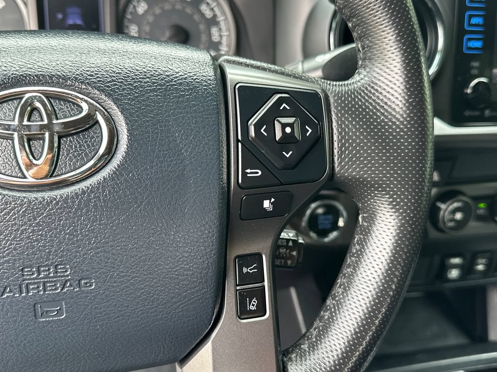 Used 2019 Toyota Tacoma TRD Off-Road AWD/4WD image 21
