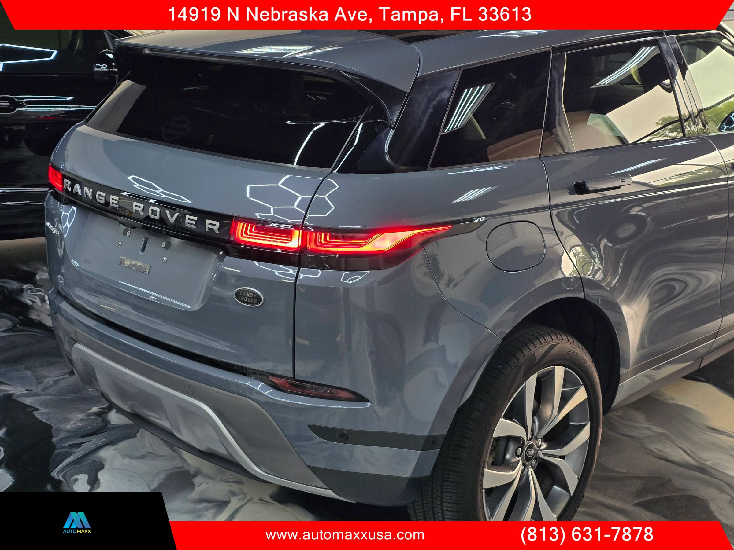 Used 2021 Land Rover Range Rover Evoque SE AWD/4WD image 9