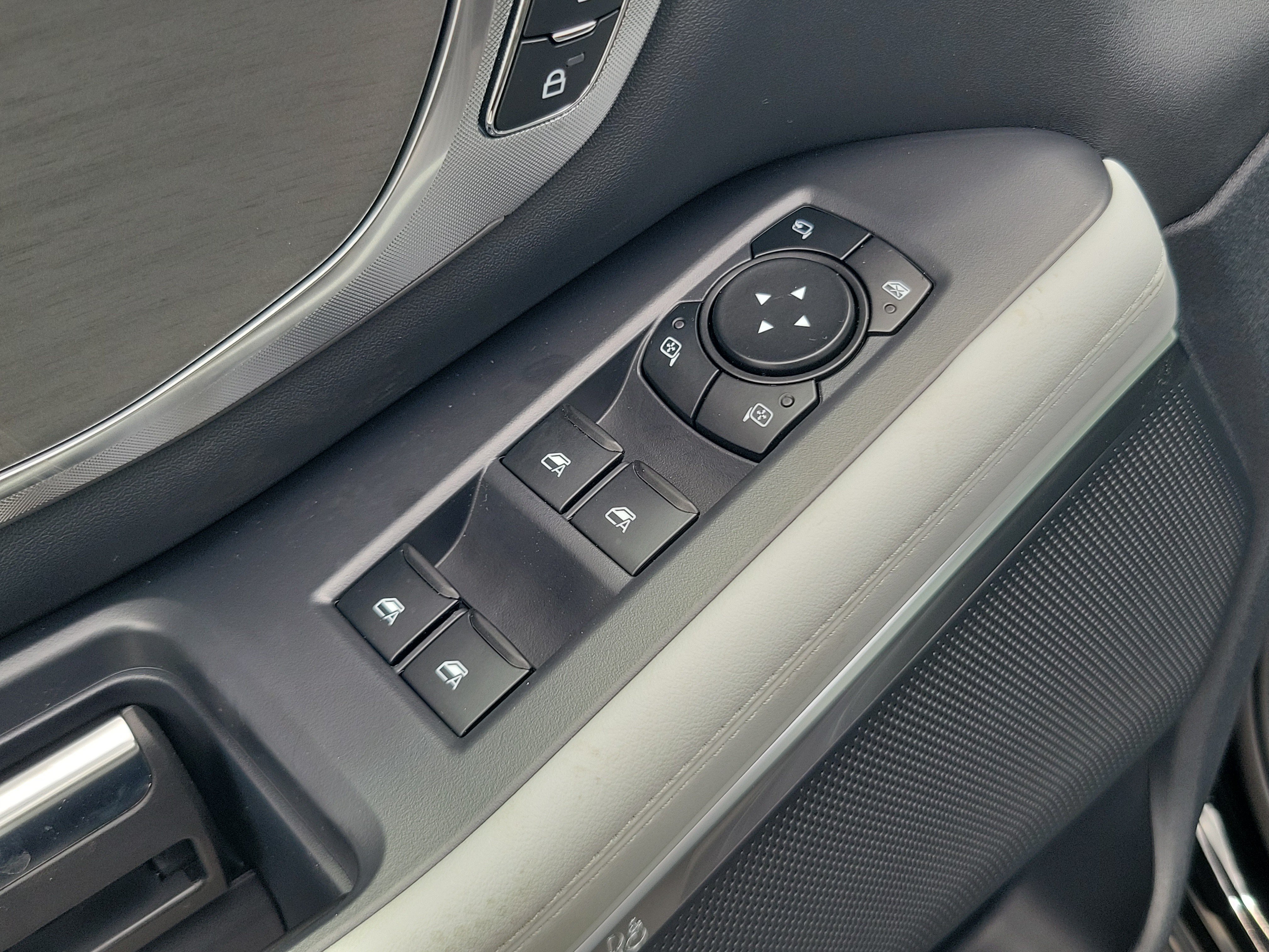 New 2027 Ford Expedition Platinum AWD/4WD image 11
