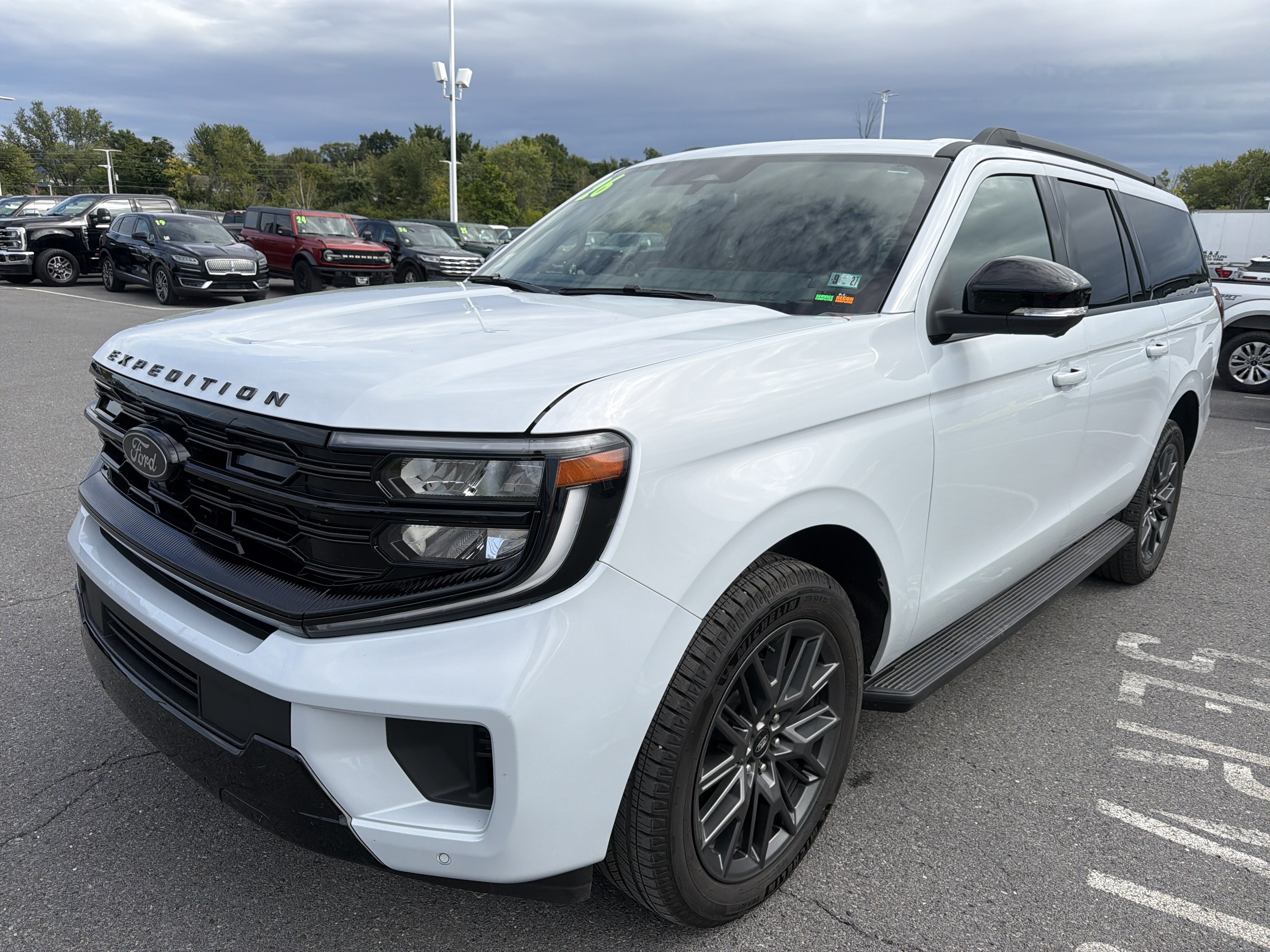 Used 2026 Ford Expedition Max Platinum w/ Stealth Appearance Package AWD/4WD image 8