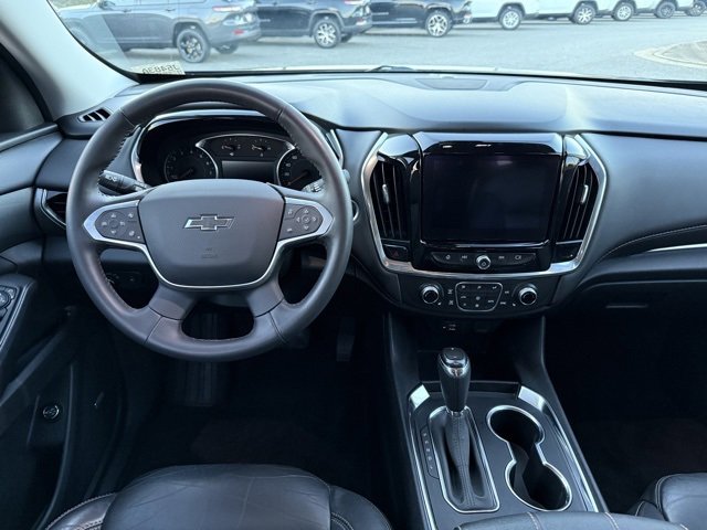 Used 2020 Chevrolet Traverse RS image 18