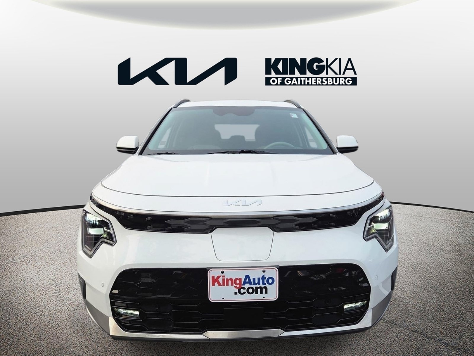 Certified 2024 Kia Niro Wave w/ Wave Preserve Package FWD image 9