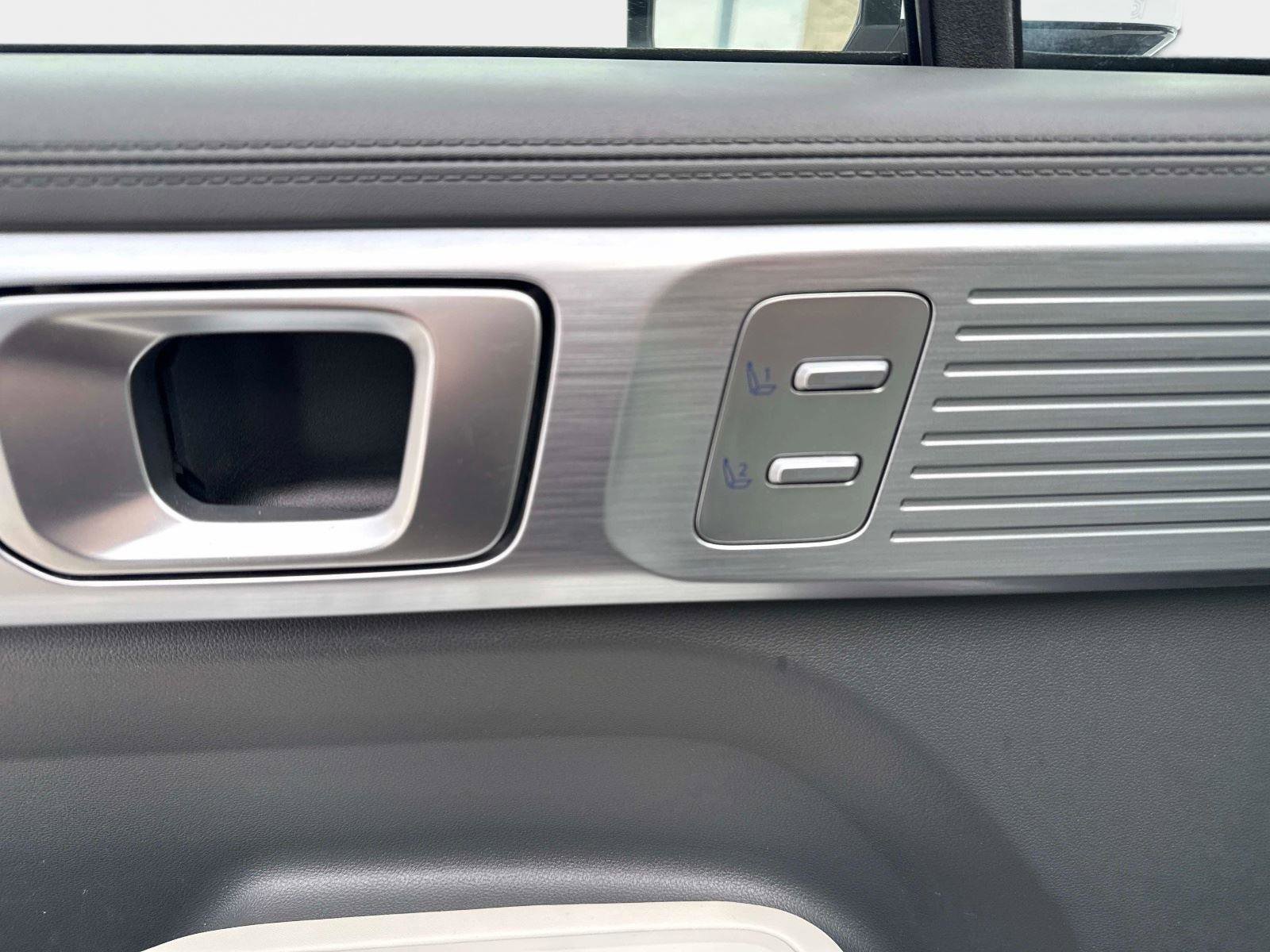 Used 2024 Hyundai Santa Fe Calligraphy image 19