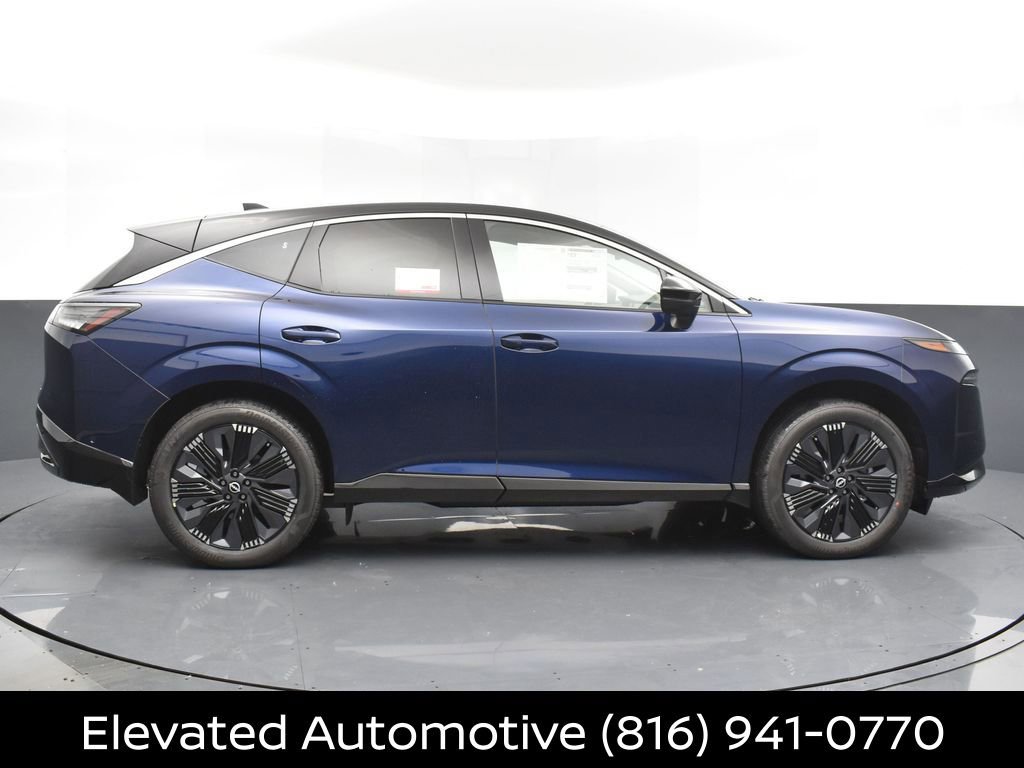 Certified 2025 Nissan Murano Platinum w/ Cargo Package image 4