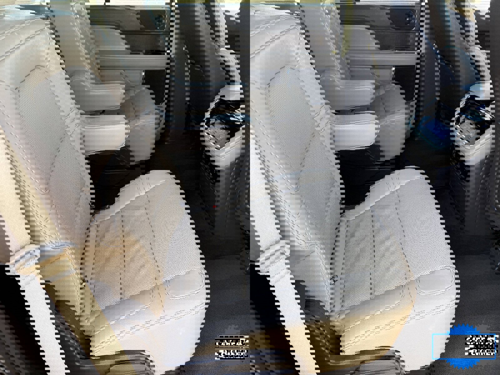 Used 2023 Lincoln Navigator Reserve image 14