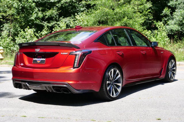 Used 2022 Cadillac CT5 V Blackwing w/ Carbon Fiber Package 2 RWD image 27