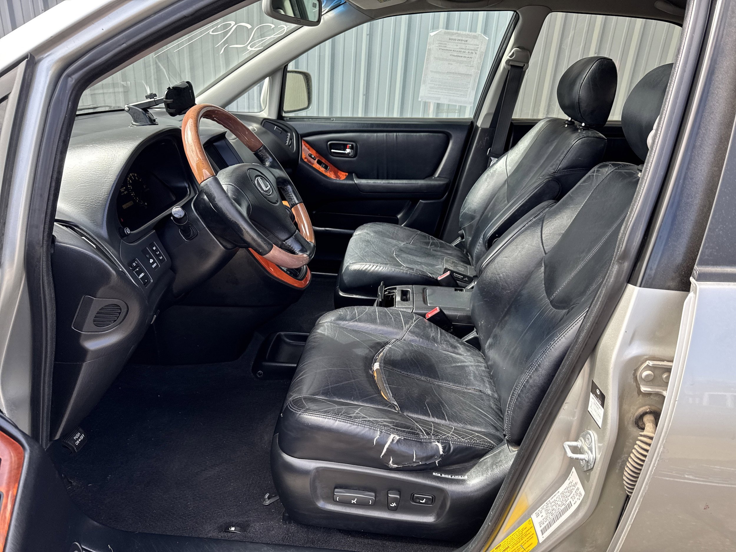 Used 2002 Lexus RX 300 4WD image 2