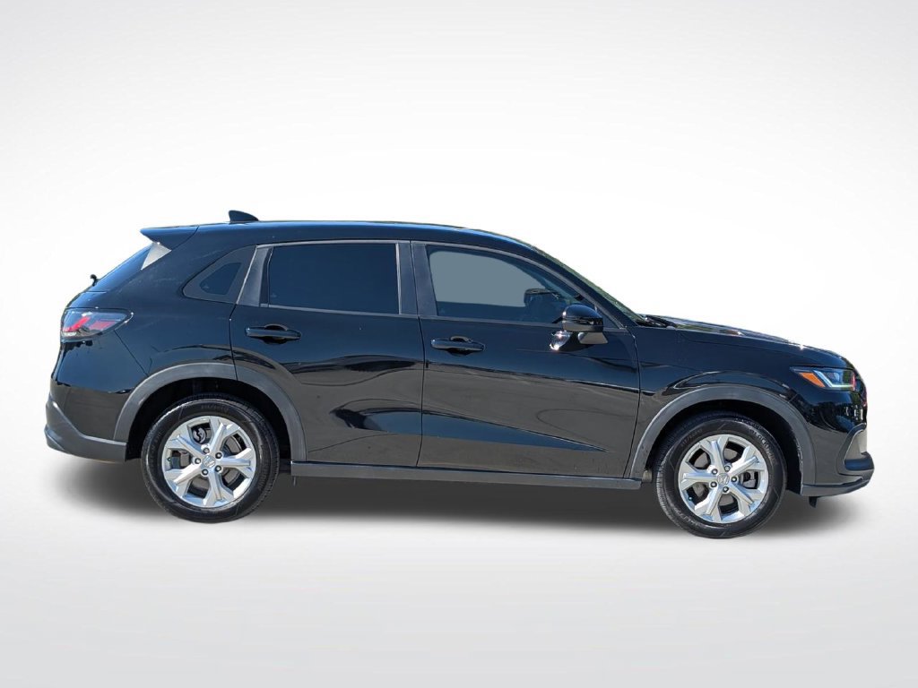 Used 2023 Honda HR-V LX image 16