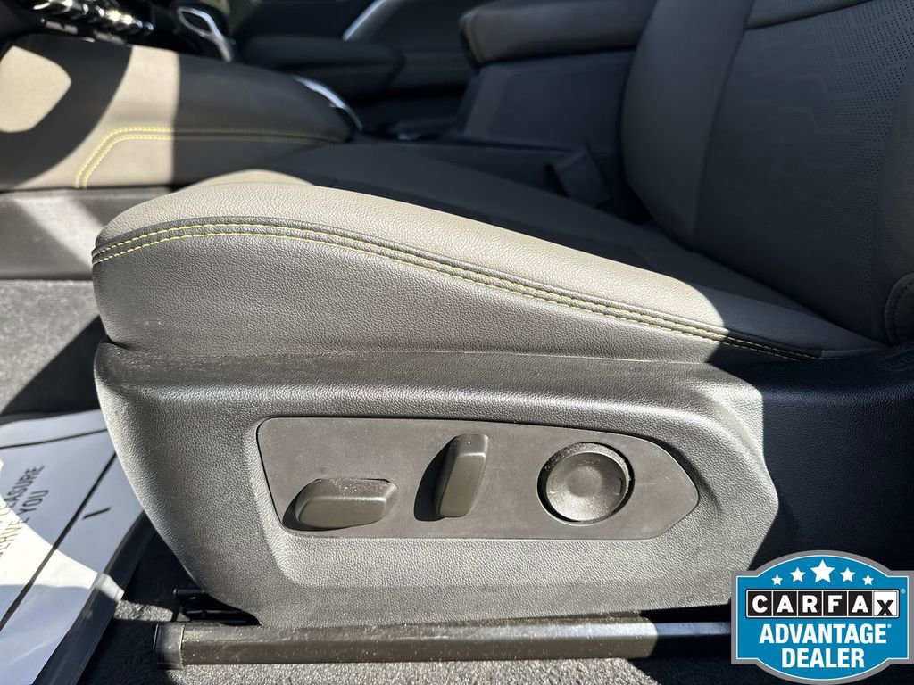 Used 2023 Chevrolet Colorado ZR2 w/ ZR2 Convenience Package III image 14