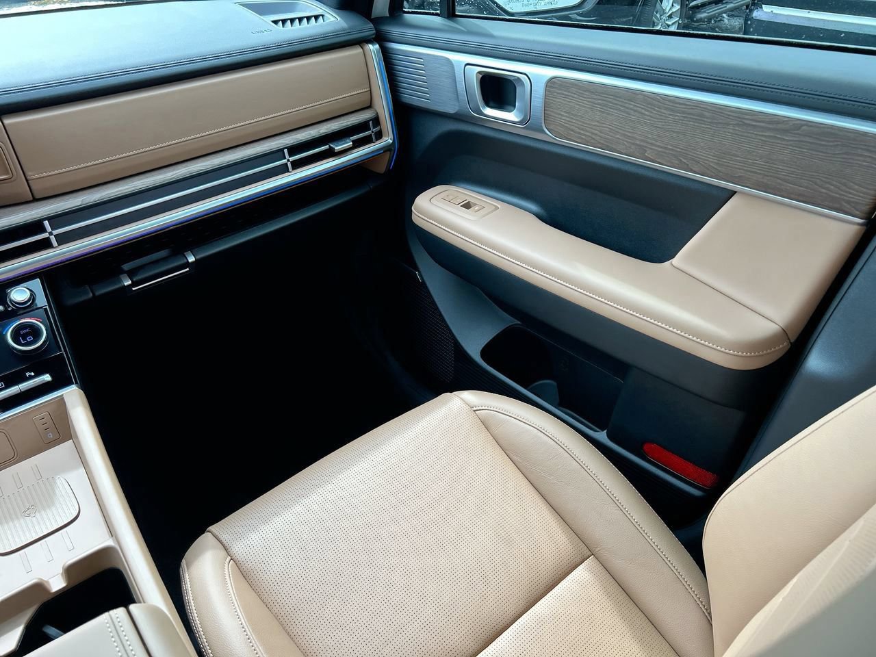 New 2026 Hyundai Santa Fe Limited AWD/4WD image 19