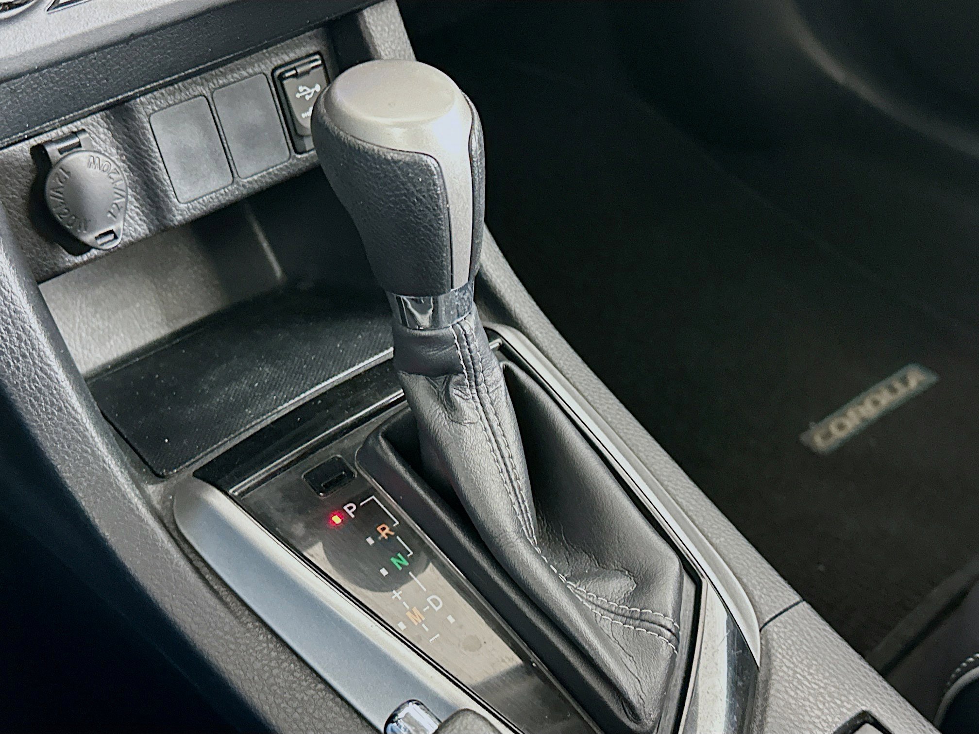 Used 2016 Toyota Corolla S image 24