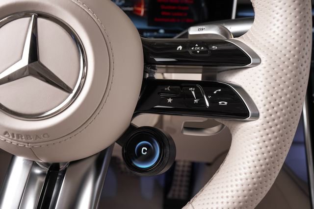 Used 2024 Mercedes-Benz S 63 AMG S image 41