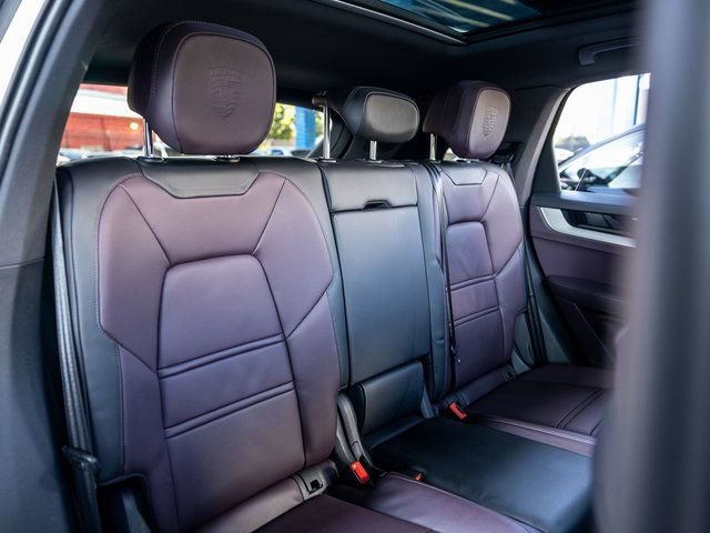 Certified 2025 Porsche Cayenne S AWD/4WD image 50