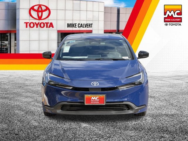 New 2027 Toyota Prius LE FWD image 2