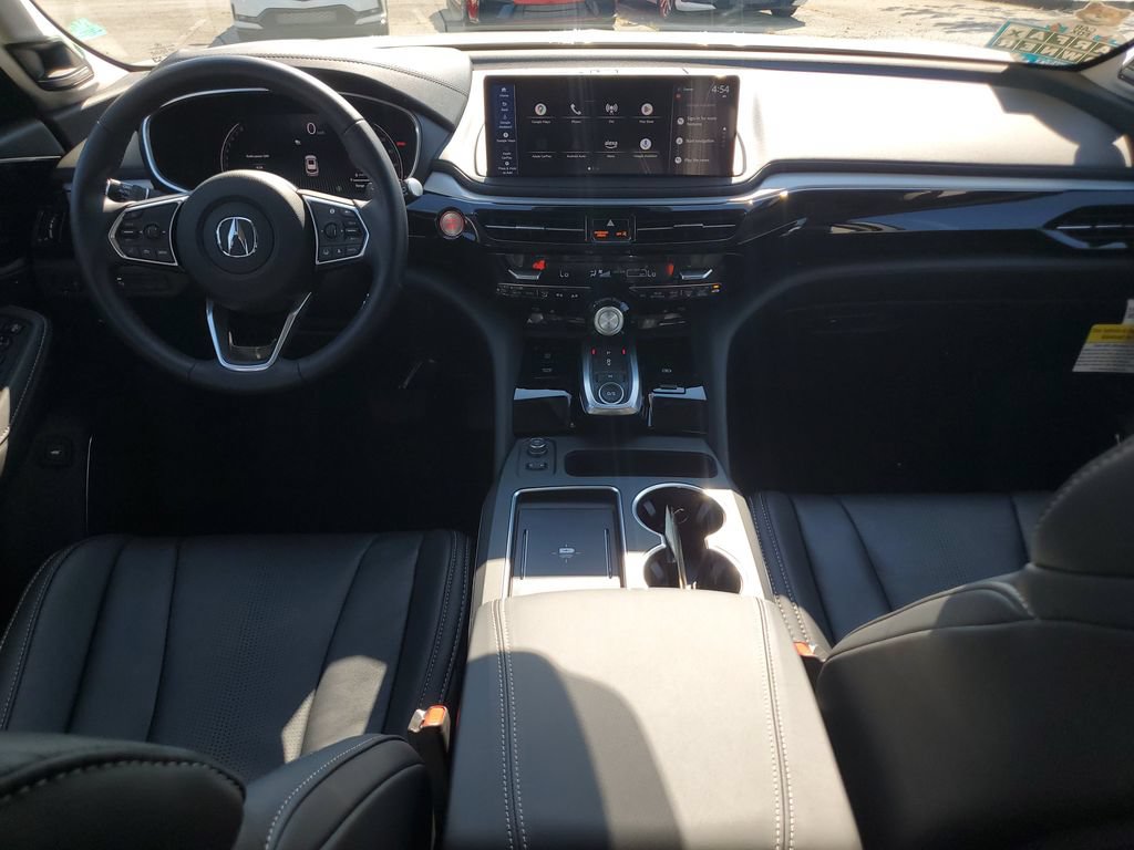 Certified 2026 Acura MDX w/ Technology Package FWD image 17