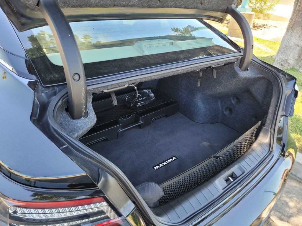 Used 2022 Nissan Maxima Platinum w/ Sport Mat Group FWD image 33