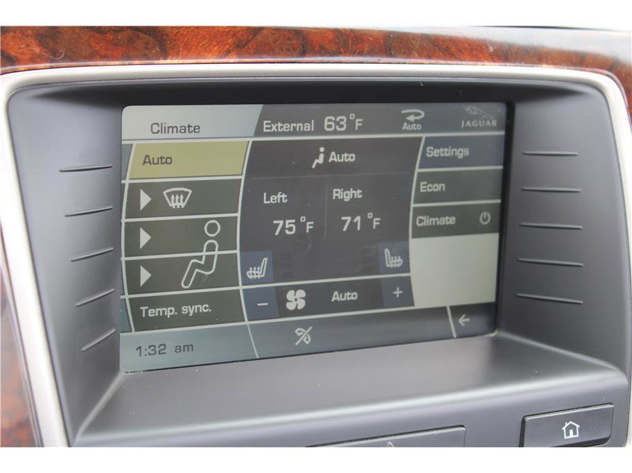 Used 2007 Jaguar XK Convertible RWD image 32