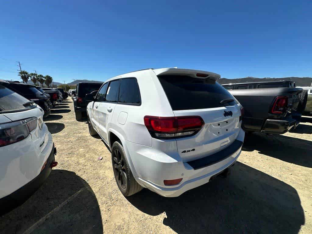 Used 2021 Jeep Grand Cherokee Laredo X AWD/4WD image 4