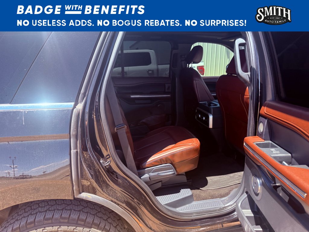 Used 2023 Ford Expedition Limited AWD/4WD image 16