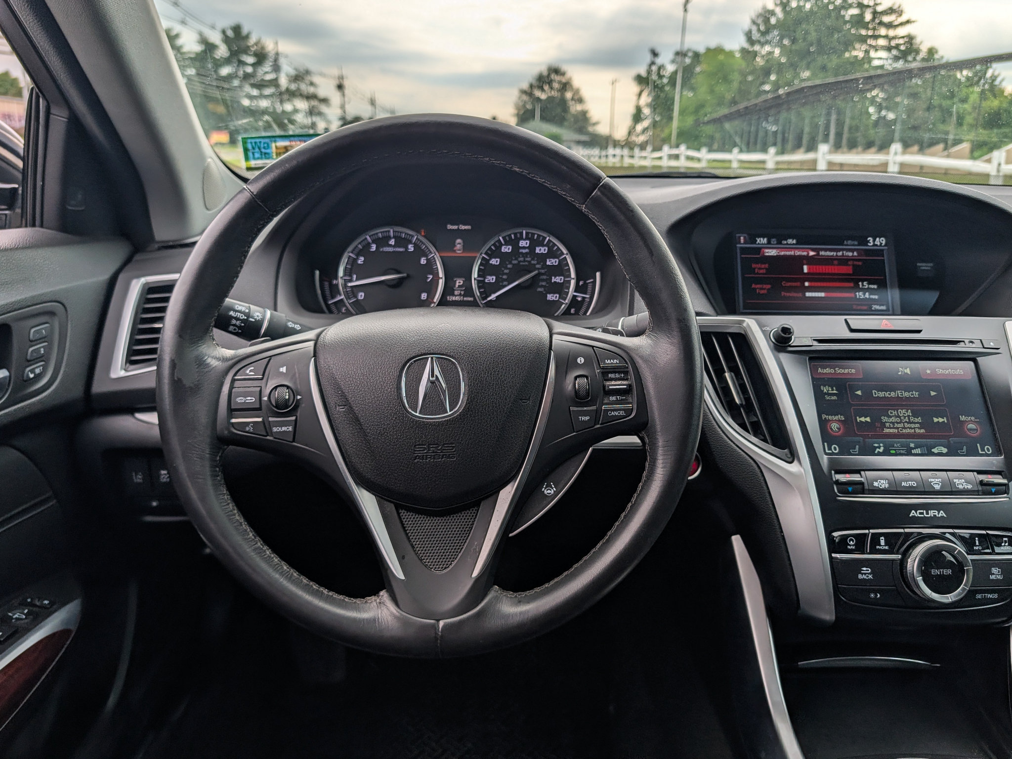 Used 2016 Acura TLX w/ Technology Package AWD/4WD image 30