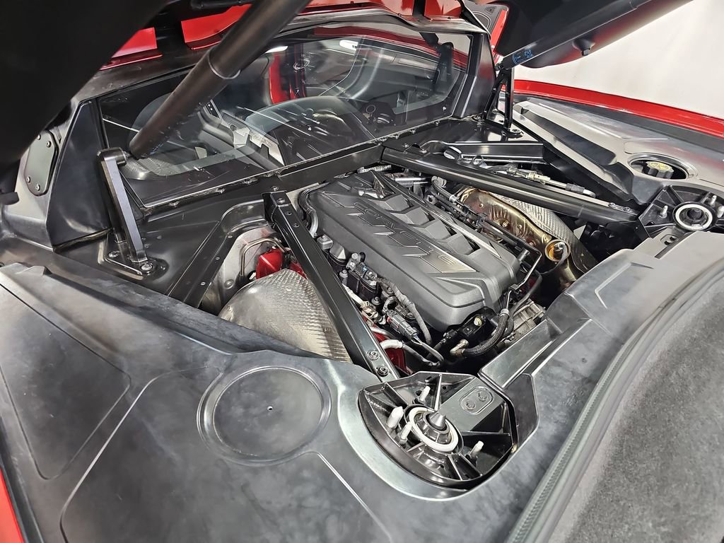 Used 2023 Chevrolet Corvette Stingray Coupe w/ Z51 Performance Package image 32