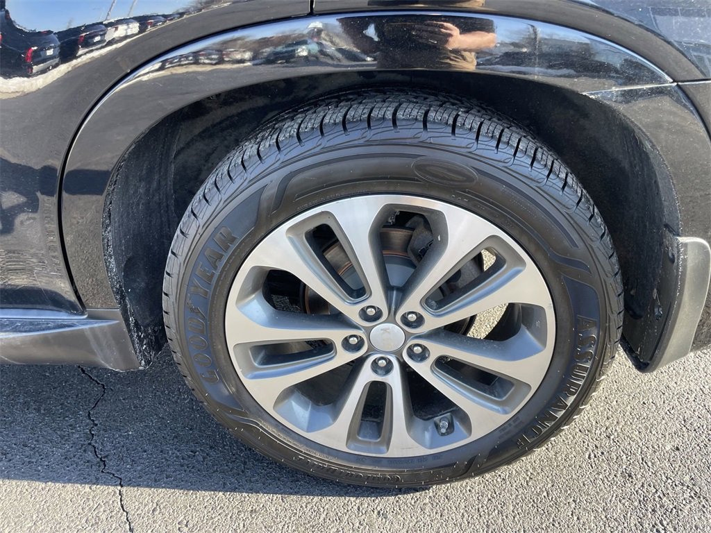 Used 2014 Kia Sorento SX w/ 3rd Row Package image 8