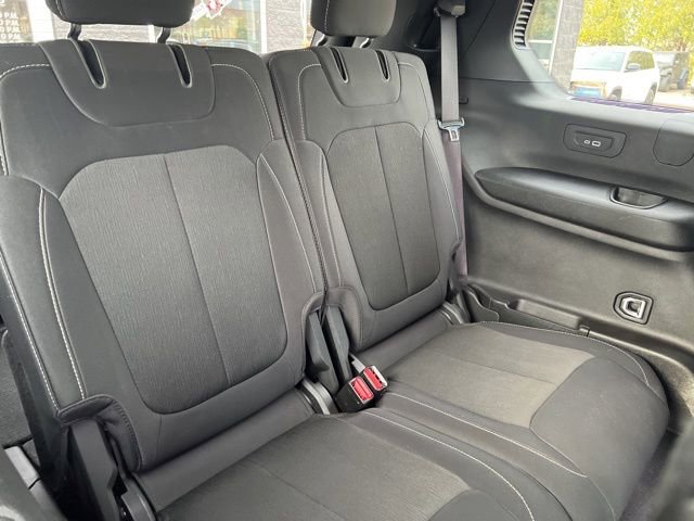 Certified 2024 Jeep Grand Cherokee L Laredo w/ Luxury Tech Group I image 13