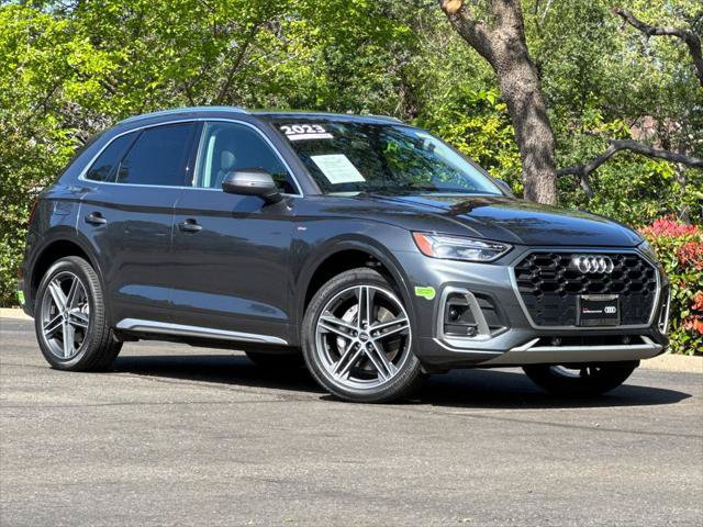 Certified 2023 Audi Q5 e Premium w/ Convenience Package AWD/4WD image 2