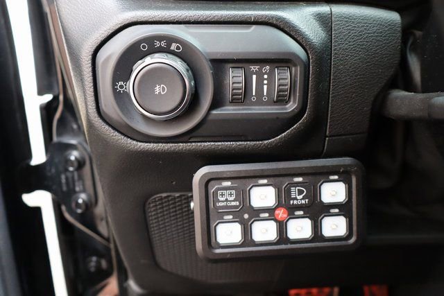 Used 2022 Jeep Wrangler Unlimited Sport image 13