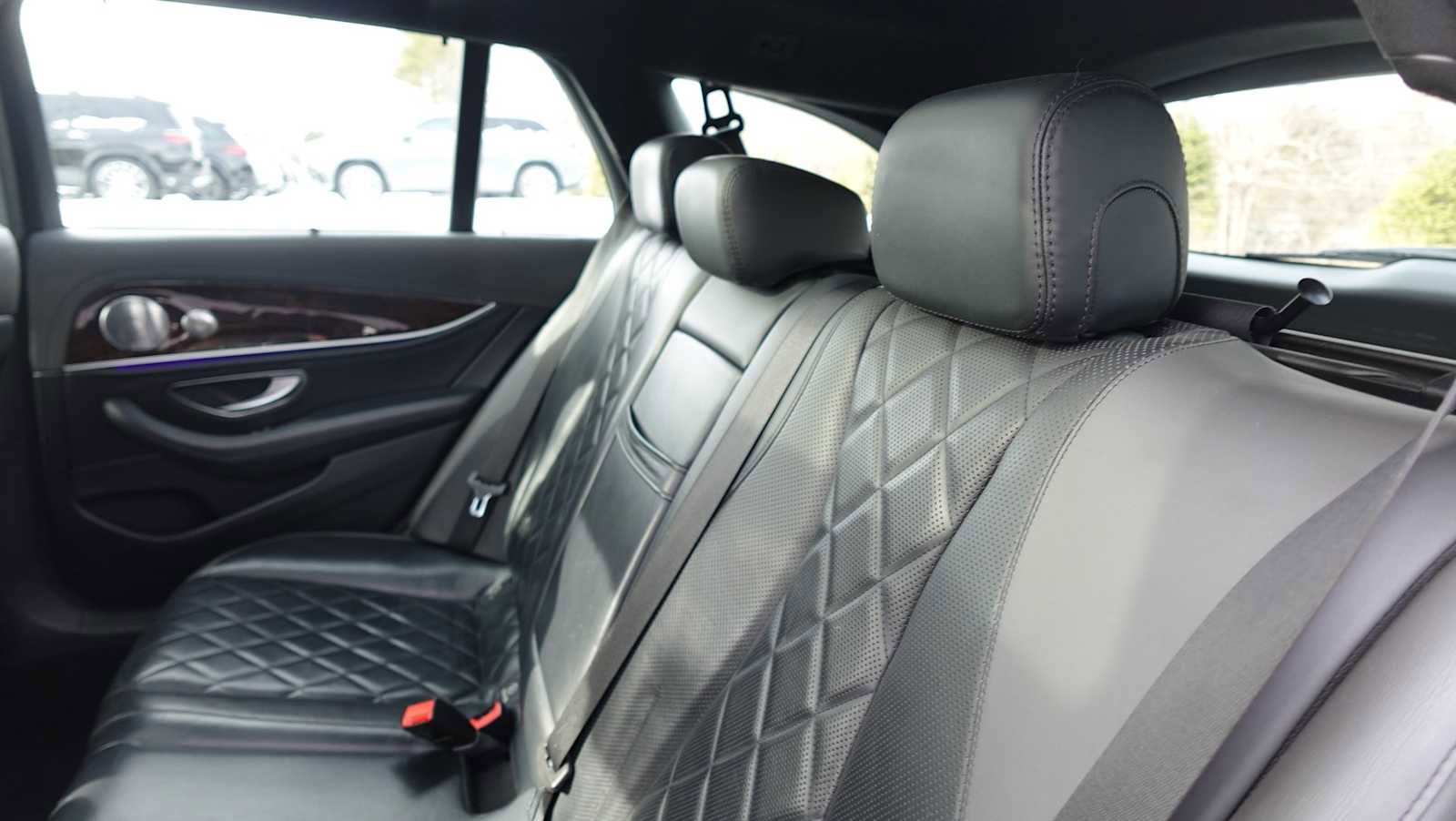 Certified 2022 Mercedes-Benz E 350 4MATIC Sedan image 52