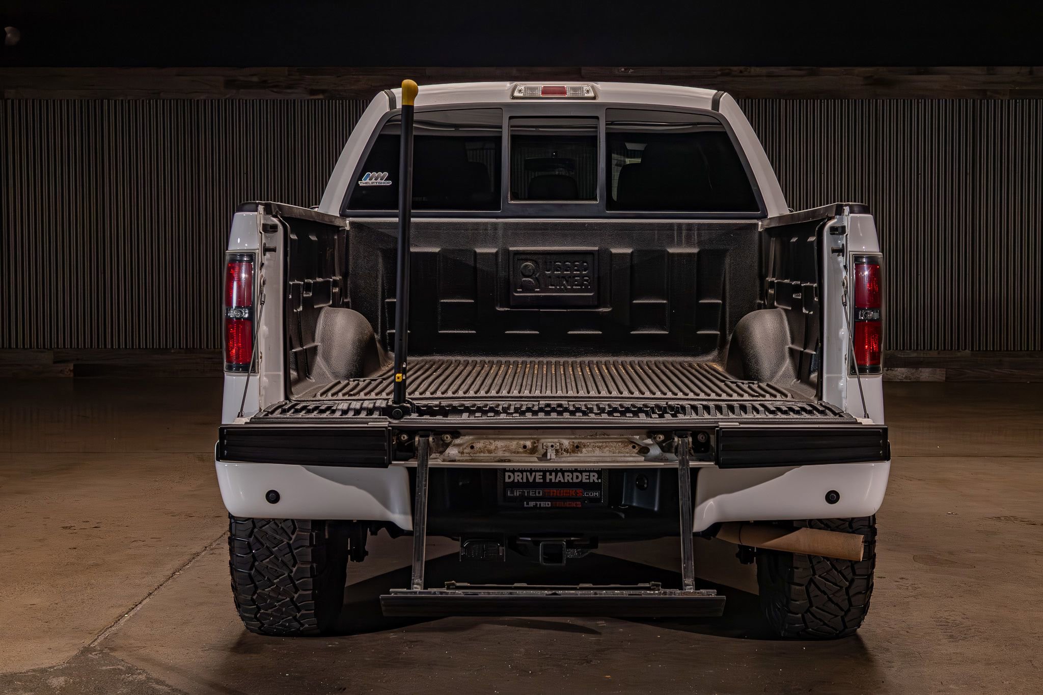 Used 2014 Ford F150 FX4 w/ Equipment Group 402A Luxury AWD/4WD image 9