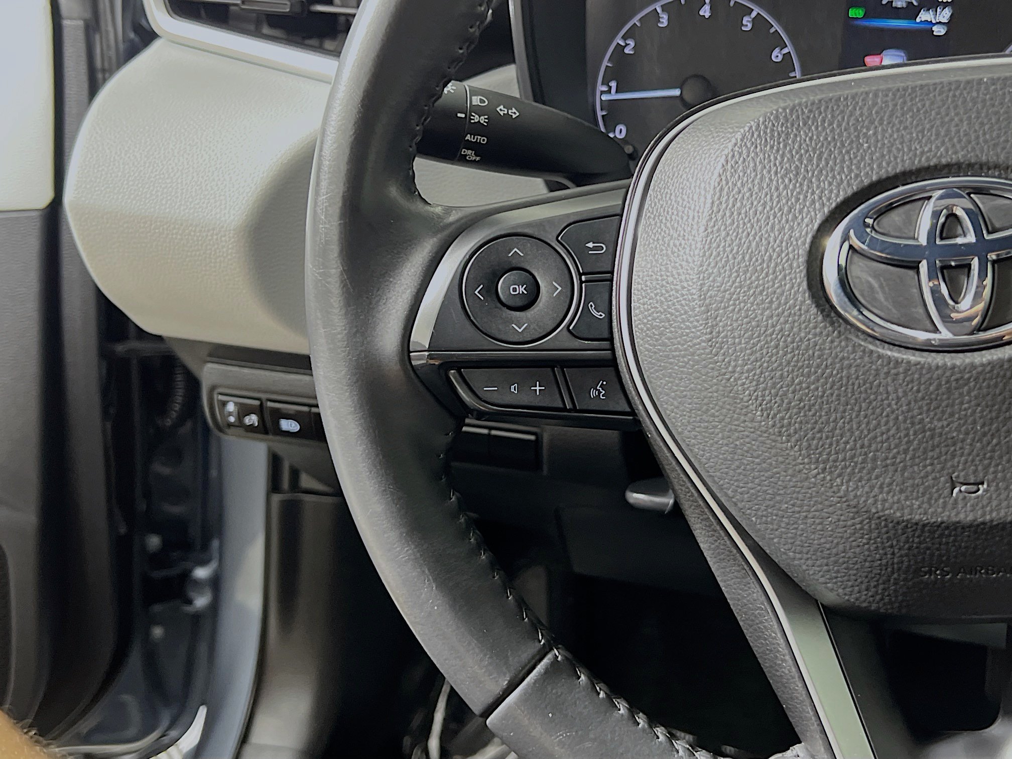 Used 2024 Toyota Corolla SE FWD image 19