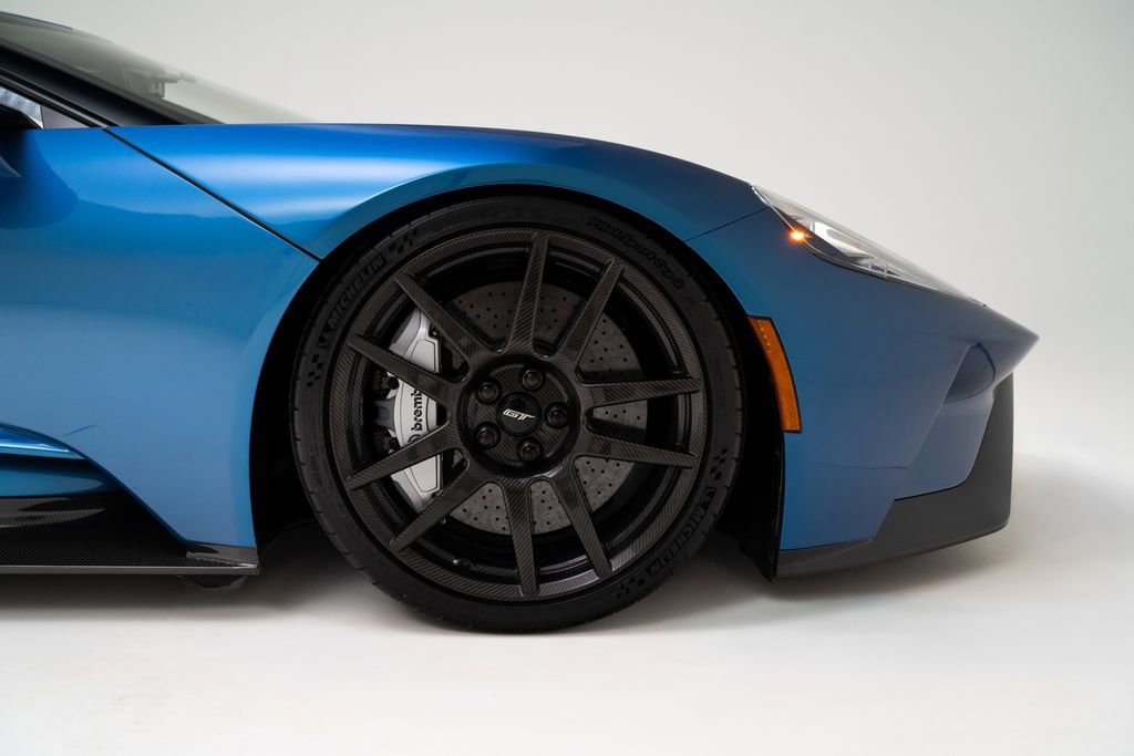 Used 2019 Ford GT RWD image 78