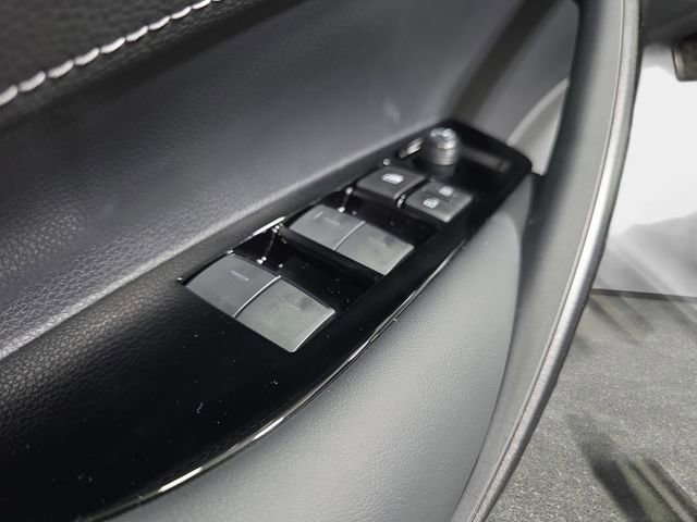 Certified 2025 Toyota Corolla Premium image 23