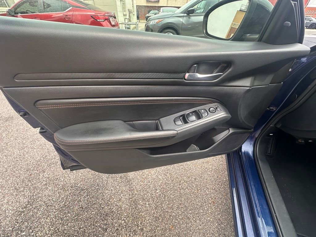 Used 2019 Nissan Altima 2.0 SR image 12