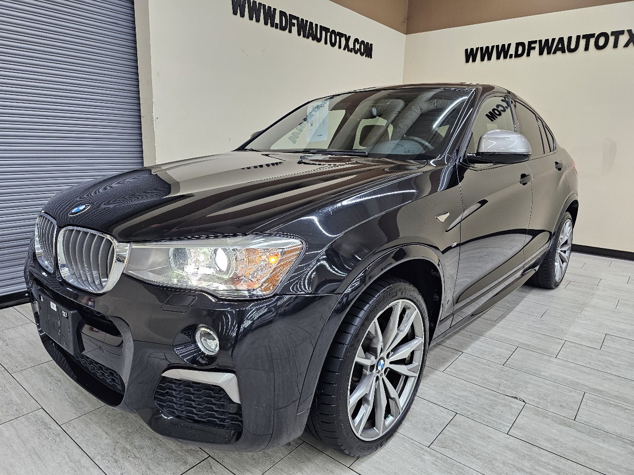Used 2016 BMW X4 M40i image 2