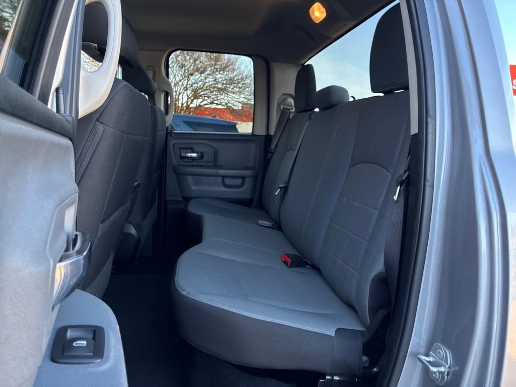 Used 2024 RAM 1500 Classic SLT image 25