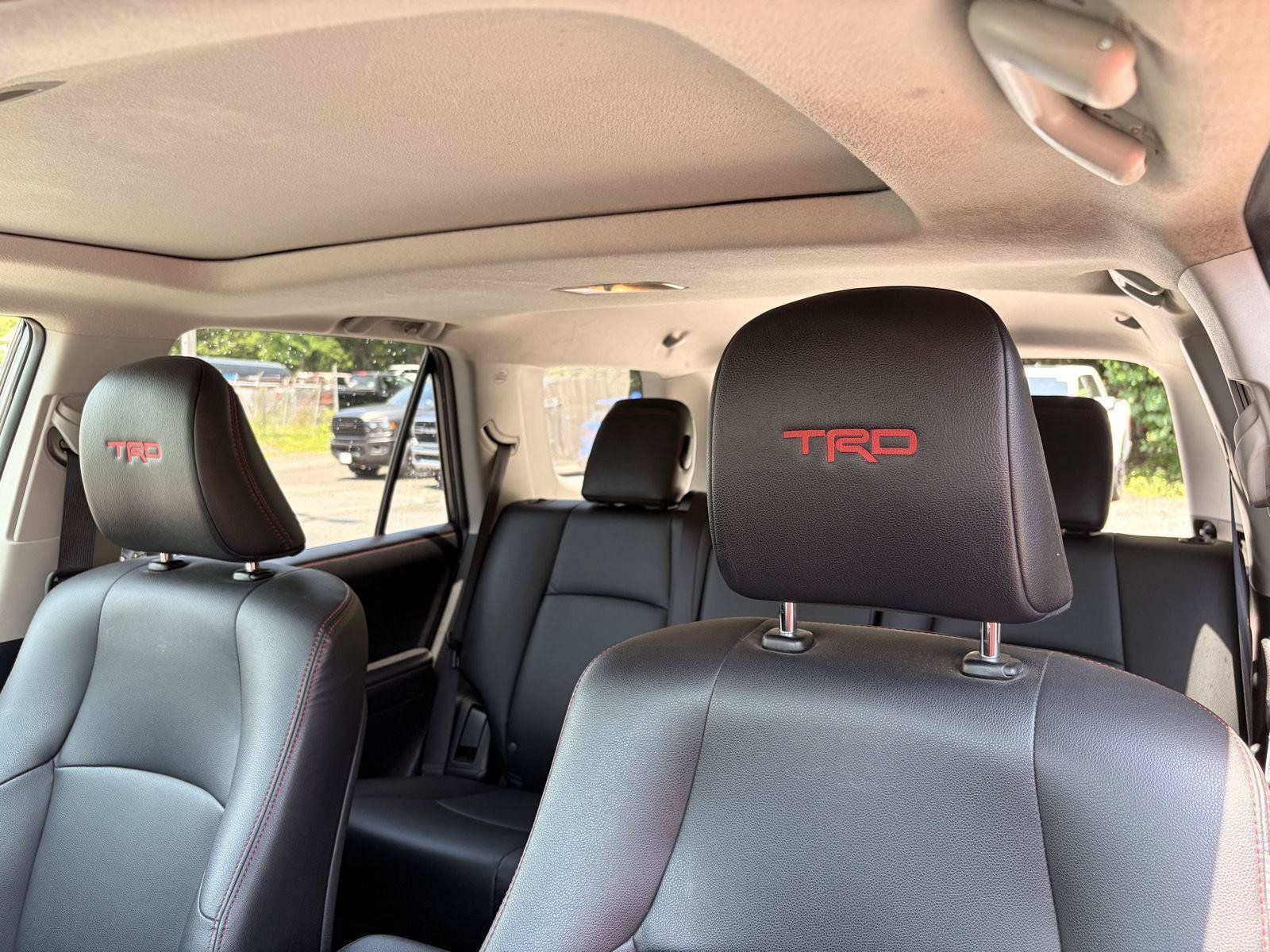 Used 2017 Toyota 4Runner TRD Off-Road Premium AWD/4WD image 14