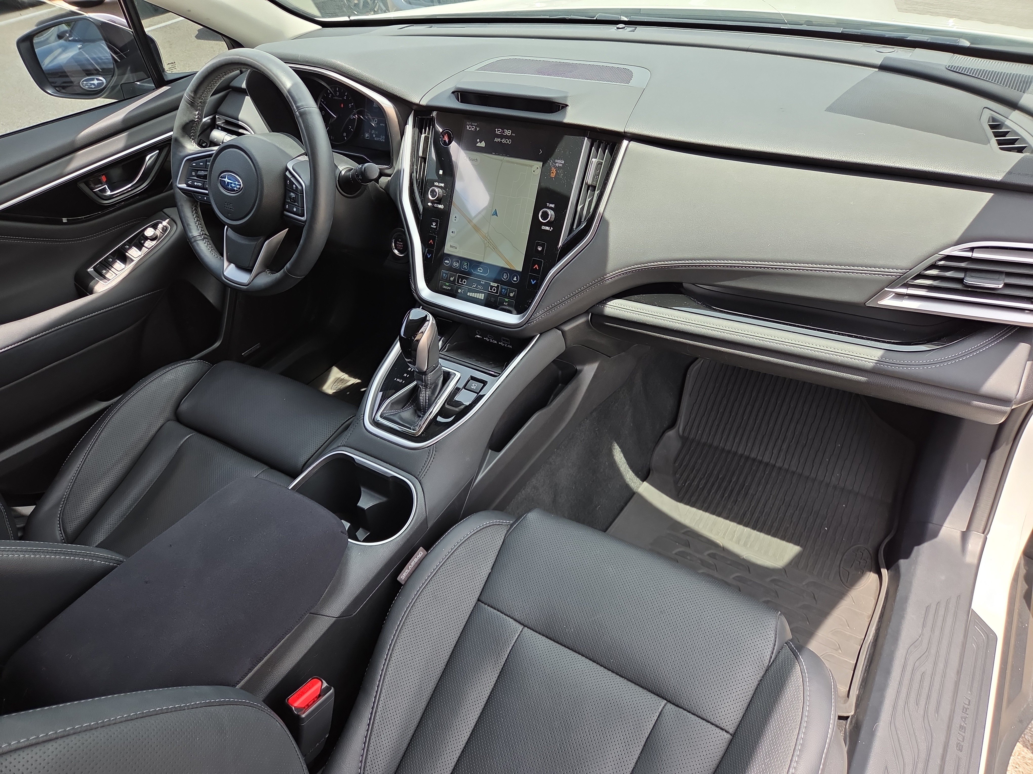 Used 2023 Subaru Outback Touring AWD/4WD image 17