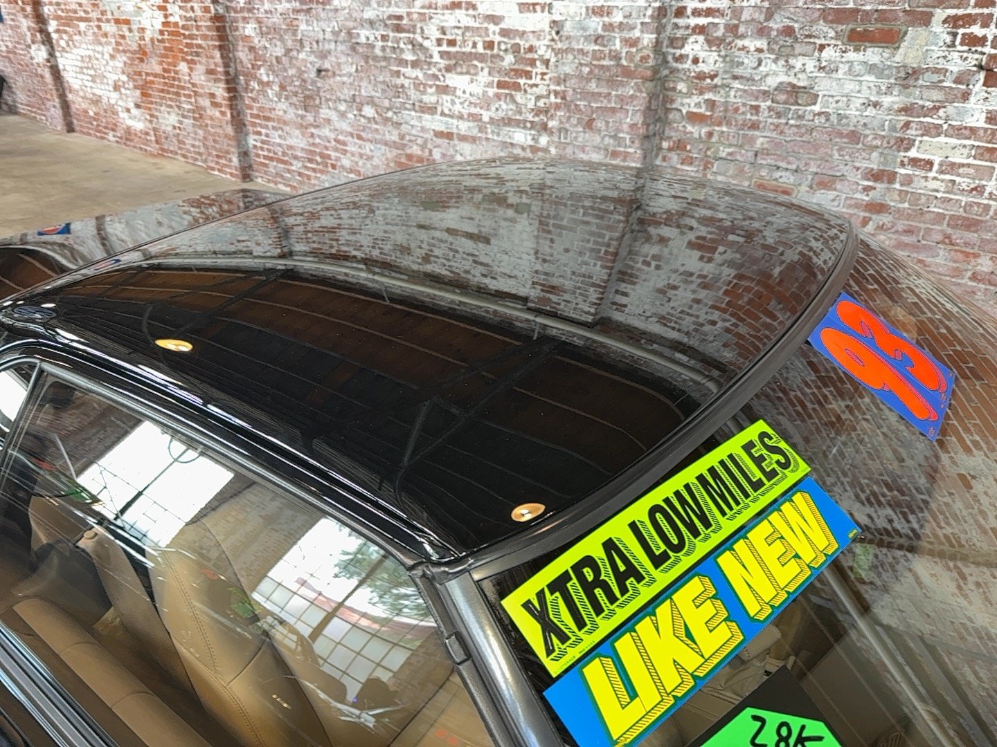 Used 1993 Cadillac Allante FWD image 13