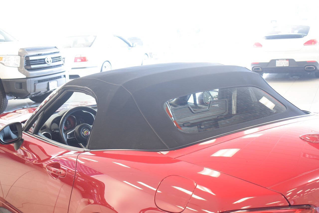 Used 2020 FIAT 124 Spider Abarth w/ Convenience Group RWD image 64