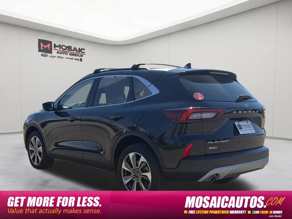Used 2023 Ford Escape Platinum AWD/4WD image 5